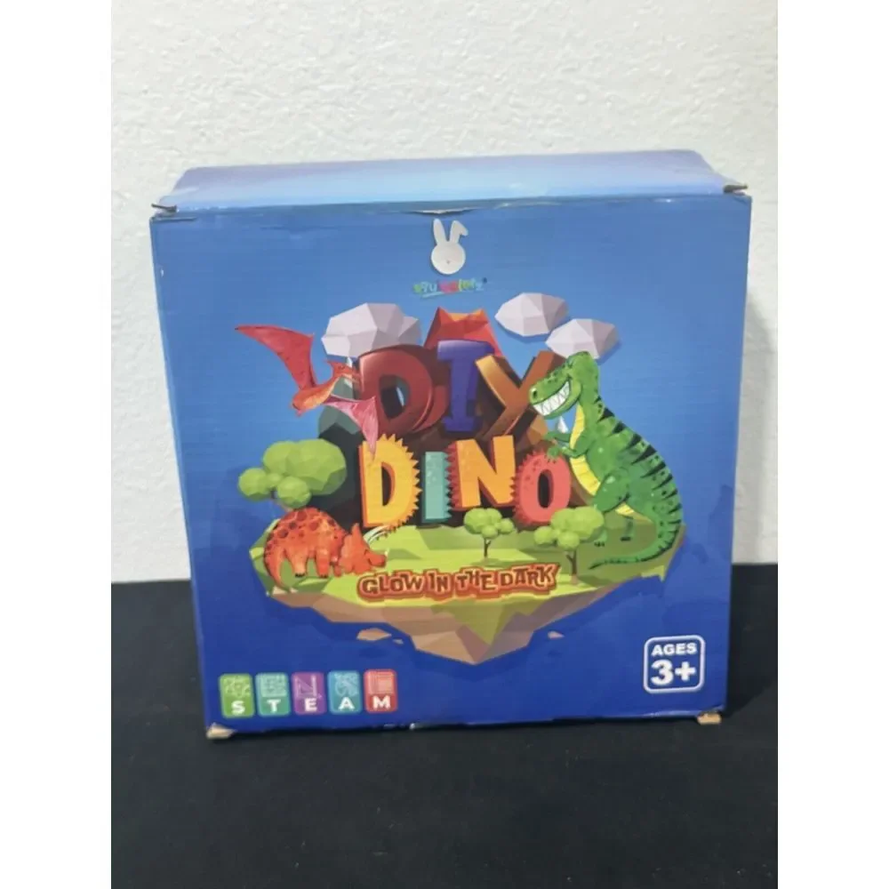 Squiggletz Pomkinz Glow in the Dark STEAM Do-It-Yourself DIY‎ Dino Dinosaur NIB